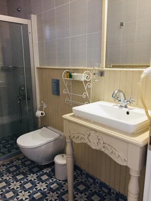 Deluxe Double Room, Terrace | 2 bedrooms, premium bedding, down comforters, Select Comfort beds