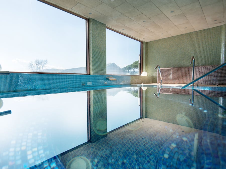 Sauna, tab panas, bilik wap, mandi tangas / hammam, rawatan badan