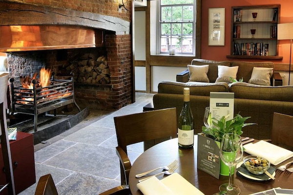 Bar (en la propiedad)