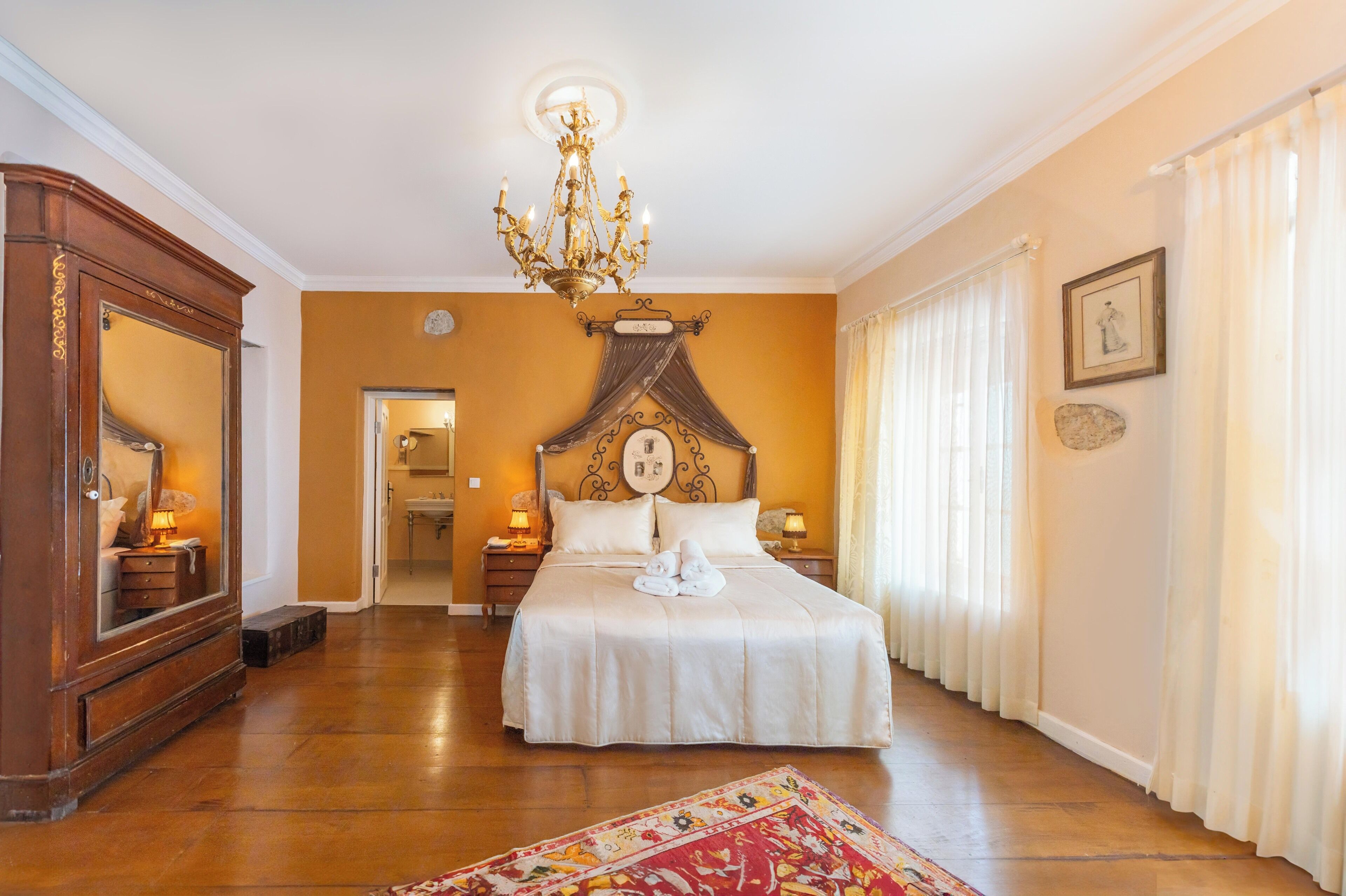 Suite, Fireplace | Minibar, in-room safe, soundproofing, iron/ironing board (on request)