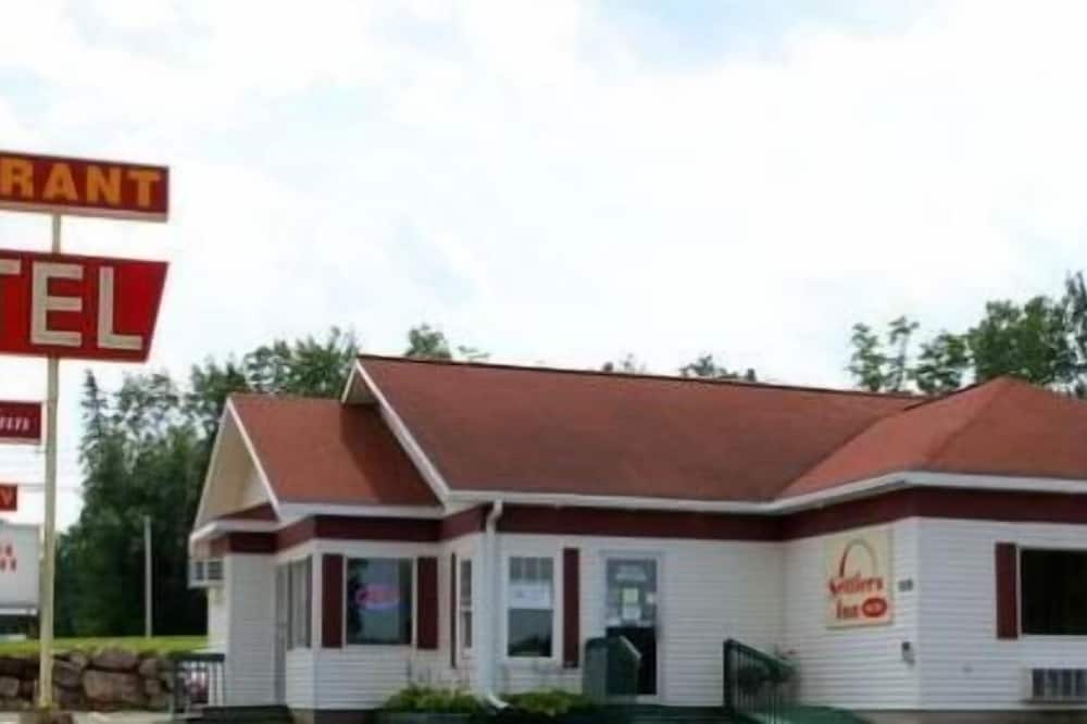 Settlers Inn & Motel