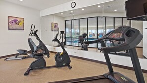 Fitness facility - Best Western Lindsay Inn & Suites (Lindsay)