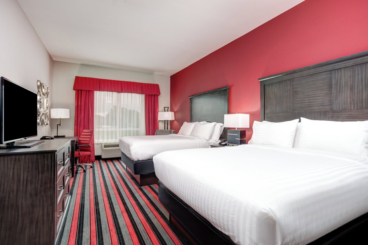 Standard Room, 2 Queen Beds | Hypo-allergenic bedding available, desk, laptop workspace