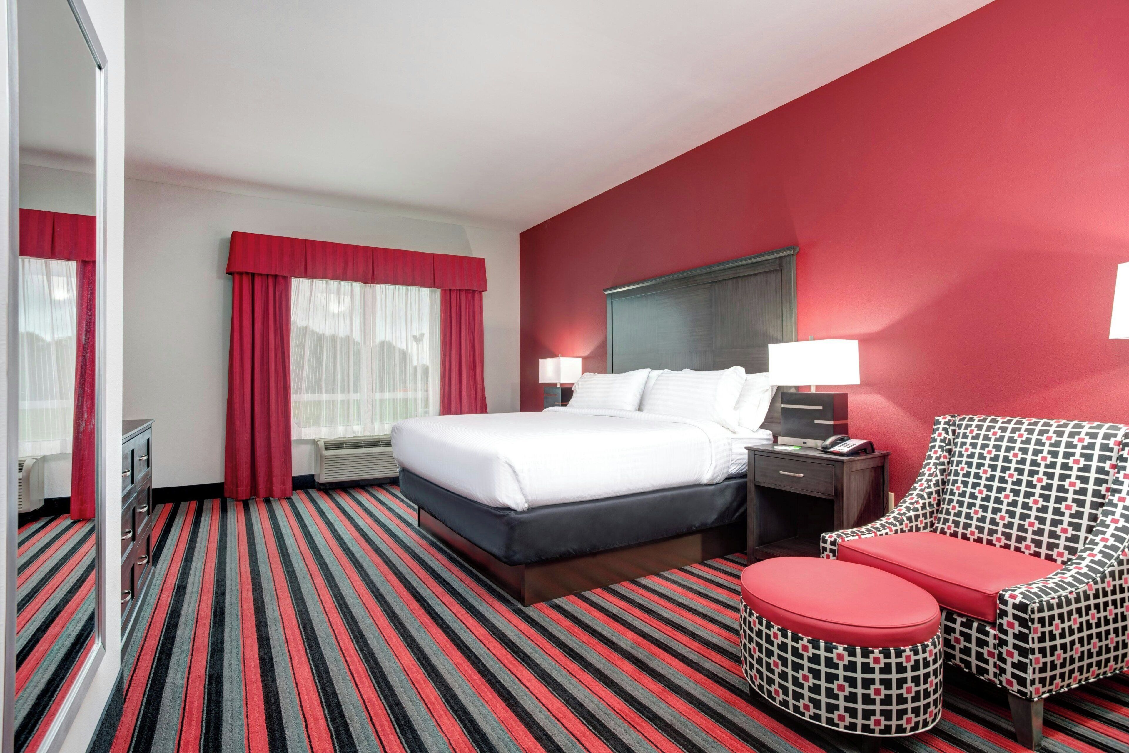 Suite, 1 très grand lit et 1 canapé-lit | Literie hypoallergénique, bureau