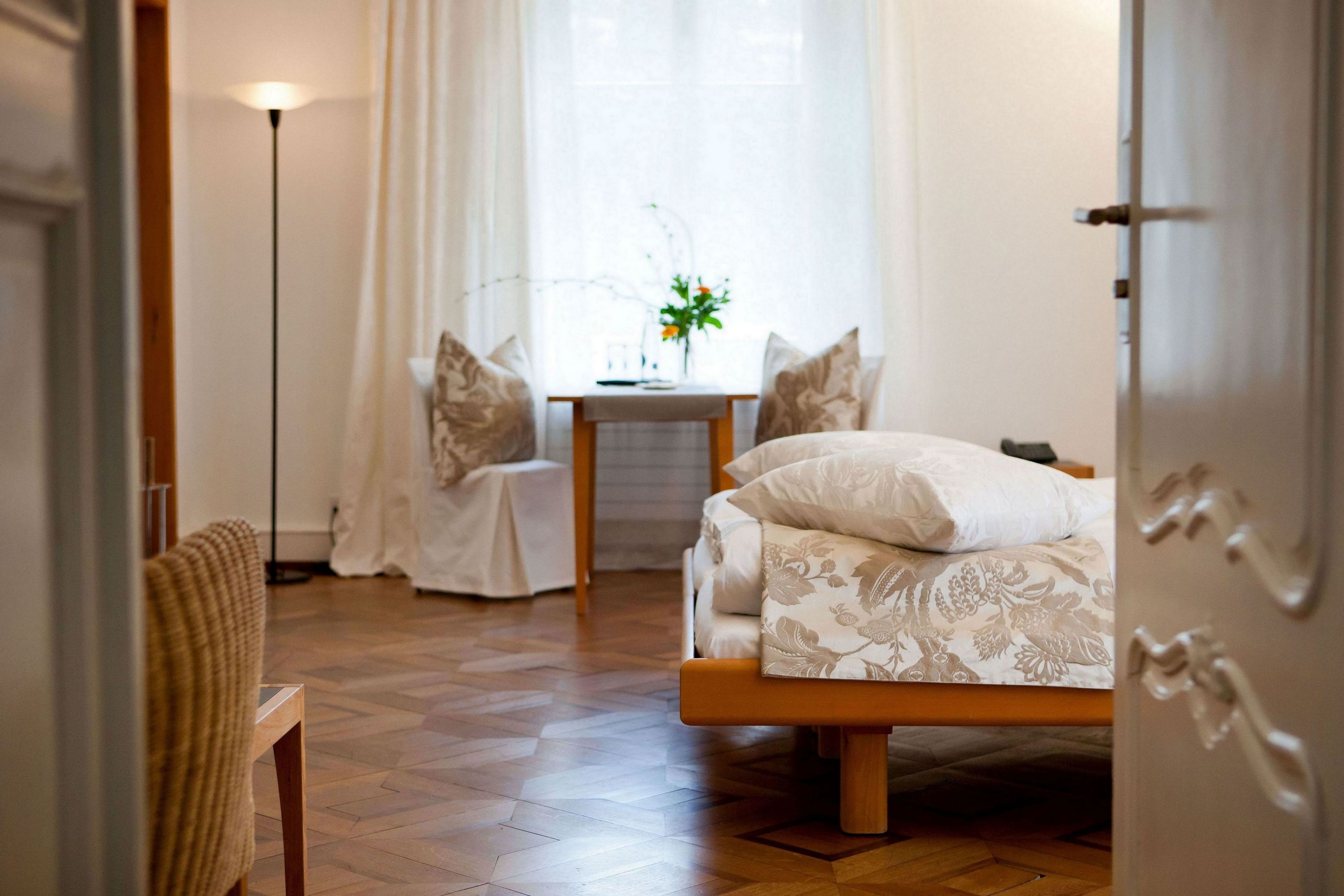 romantic room | premium bedding, in-room safe, soundproofing, free cots/infant beds