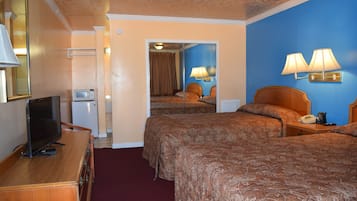 Standard Room, 2 Double Beds (Smoking) | Rollaway beds, free WiFi, bed sheets