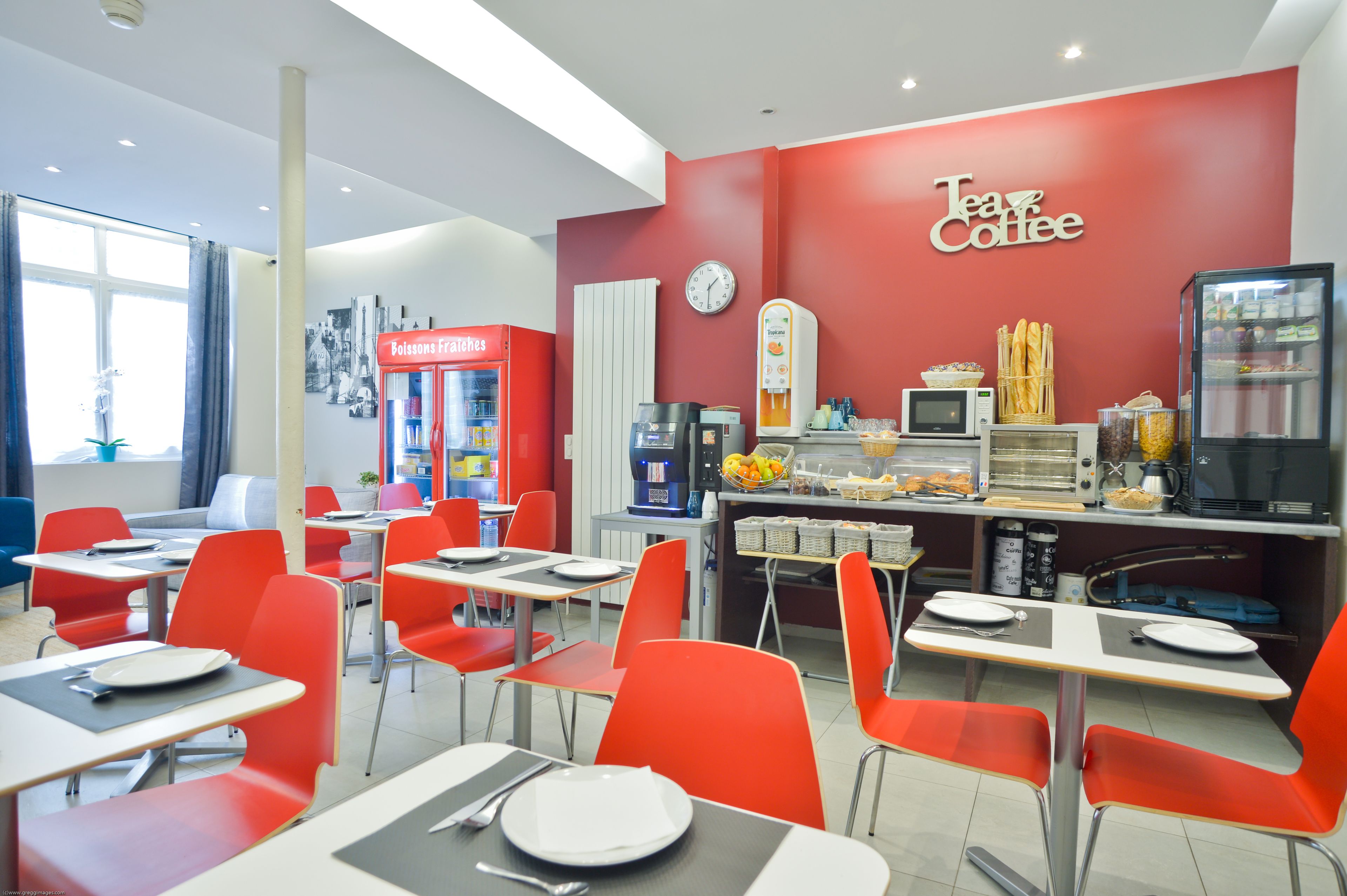 daily buffet breakfast (eur 8.50 per person)