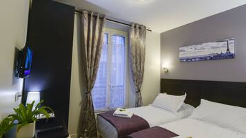 Twin Room | Premium bedding, in-room safe, desk, blackout drapes