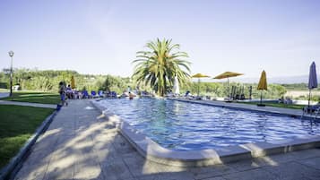 Piscina stagionale all'aperto