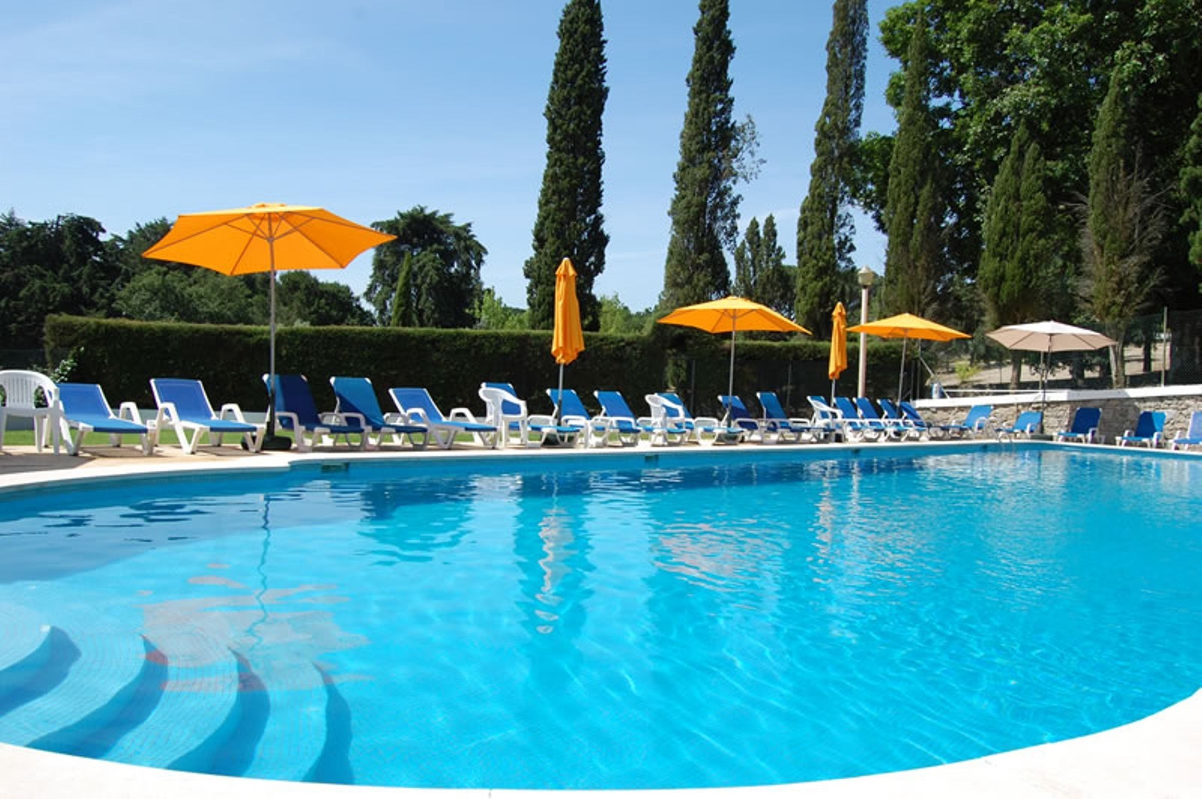 Außenpool (je nach Saison geöffnet)