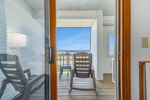 Traditional Suite, 2 Bedrooms, Balcony, Lake View | 1 bedroom, desk, laptop workspace, free WiFi