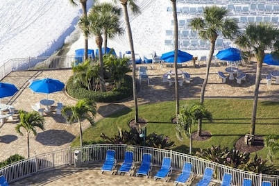 Sarasota Surf and Racquet Club