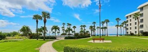 Property grounds - Sarasota Surf and Racquet Club (Siesta Key)