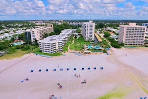 Aerial view - Sarasota Surf and Racquet Club (Siesta Key)