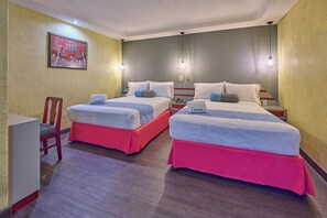 Chambre quadruple | Coffre-fort, système d’insonorisation, fer et planche à repasser