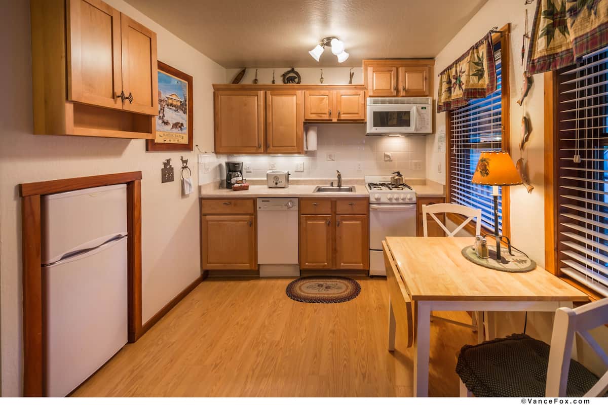 1 bedroom, individually decorated, individually furnished, free WiFi