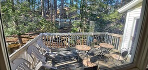 Balcony - Pinebrook Motel (Lake George)