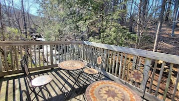 Maison, 3 chambres, cuisine | Balcon