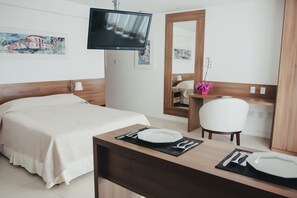 Standard Room | 1 bedroom, minibar, desk, free WiFi - Mont Blanc Nova Iguaçu (Nova Iguaçu)