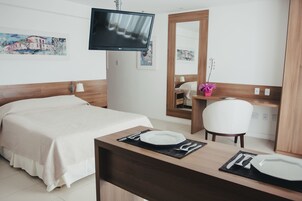 Apartamento | 1 quarto, frigobar, escrivaninha, Wi-Fi de cortesia