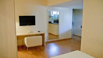 1 habitación, minibar, escritorio y wifi gratis
