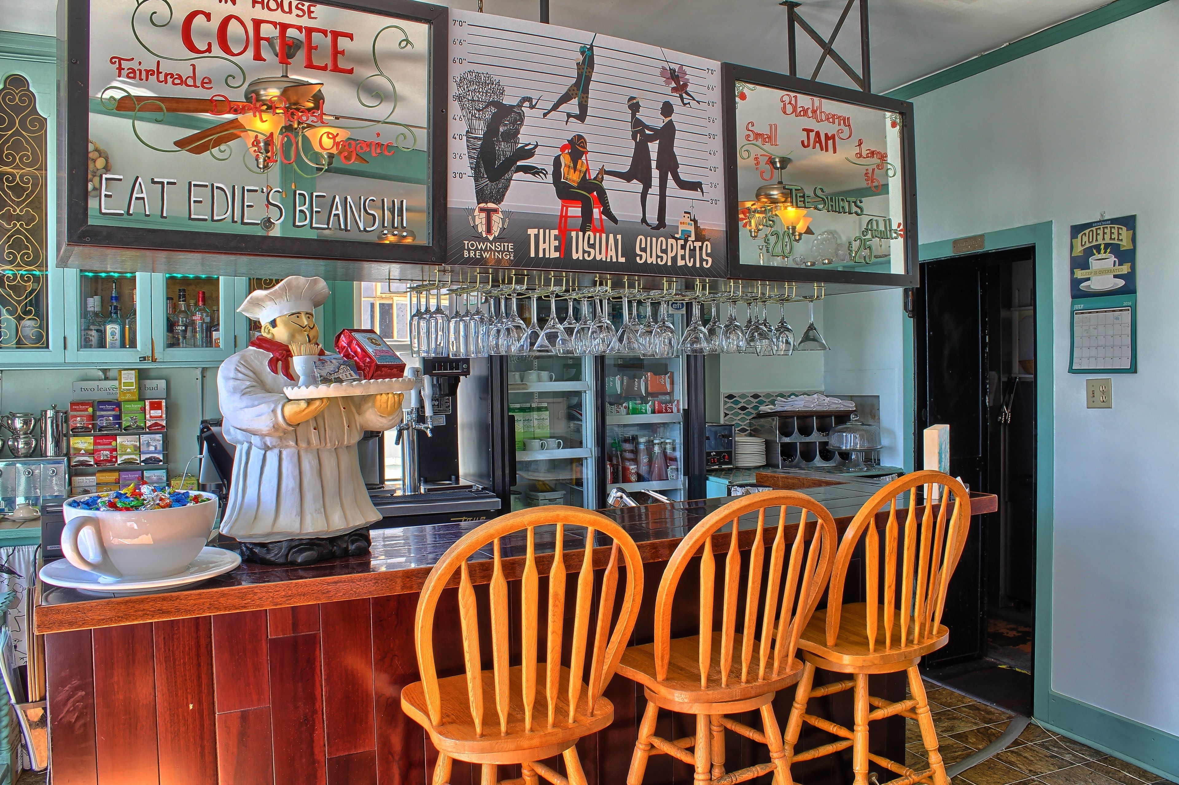 breakfast, brunch served; american cuisine, sea views