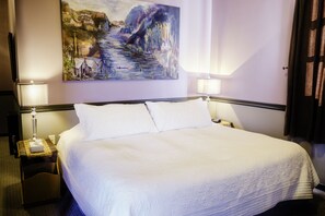 Superior Room, 1 King Bed, Bathtub, Ocean View | Egyptian cotton sheets, premium bedding, down comforters, pillowtop beds