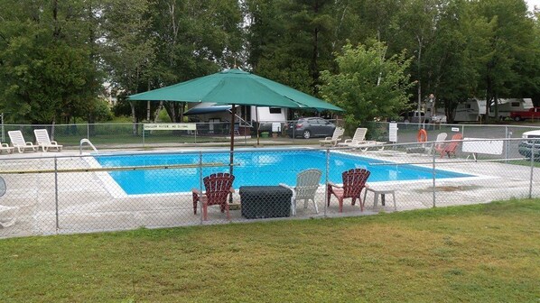 Seasonal outdoor pool