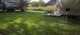 Franklin Motel & Trailer Park