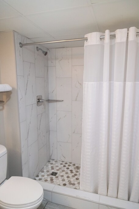 Twin Mountain Inn Suites - Image 129