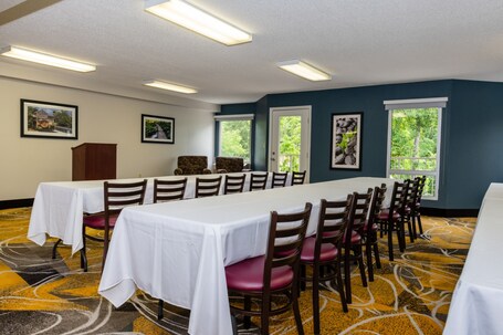Twin Mountain Inn Suites - Image 38