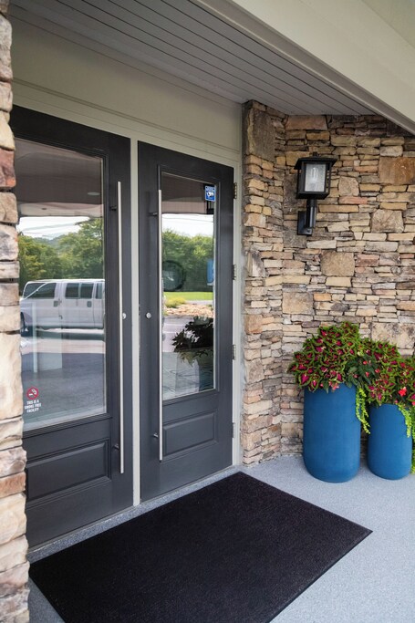 Twin Mountain Inn Suites - Image 47