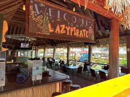 Se sirven almuerzos y cenas