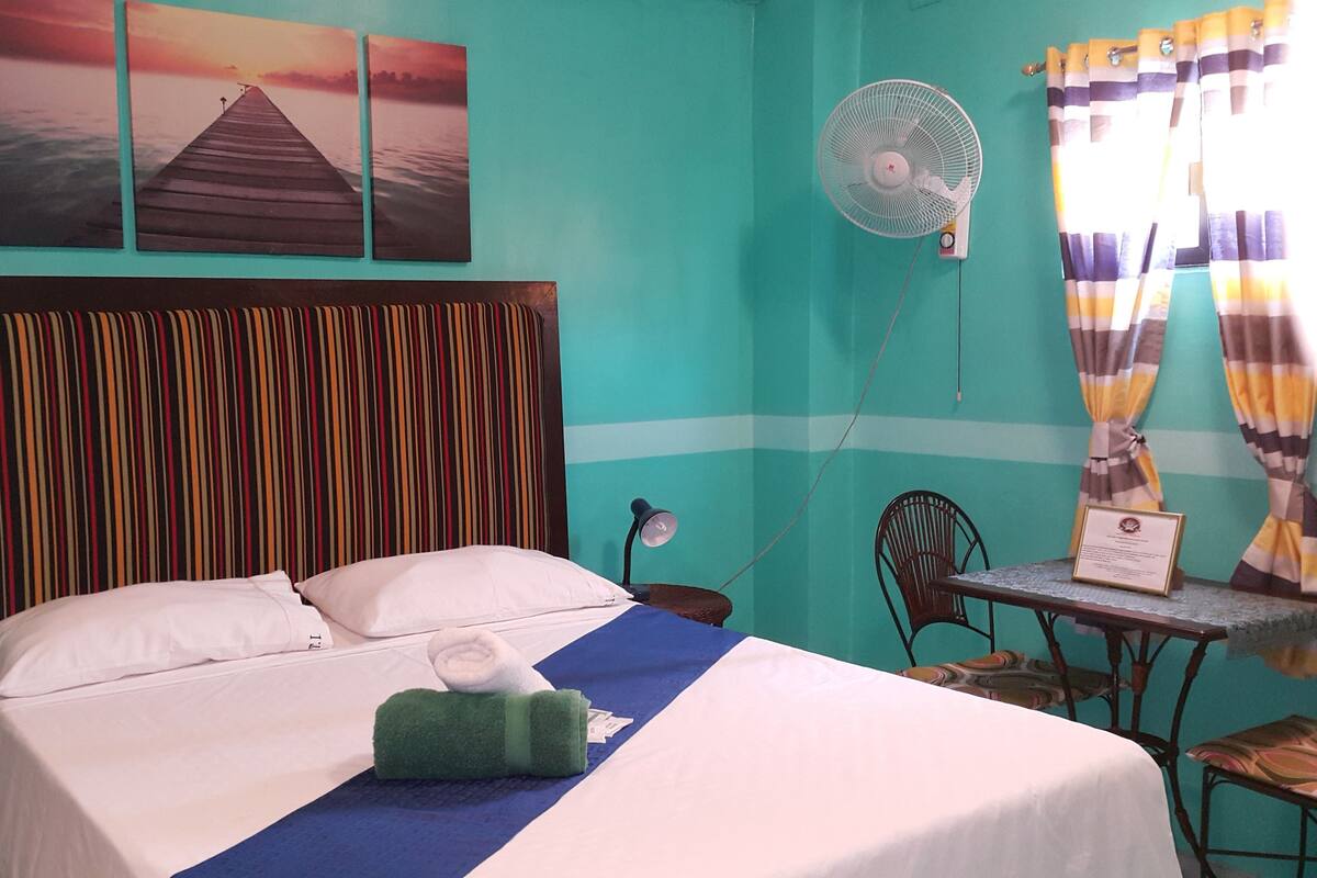 Minibar, in-room safe, blackout curtains, free WiFi