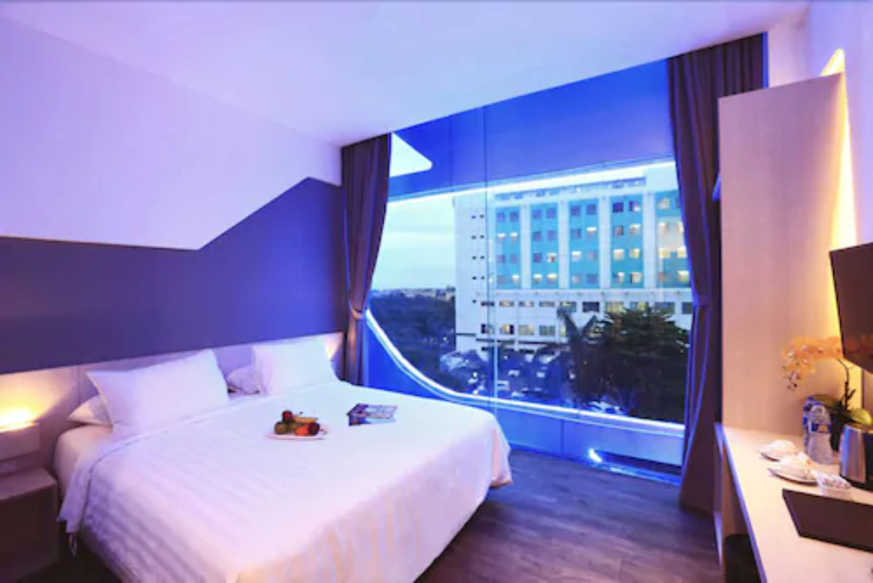 Grand Deluxe | In-room safe, desk, soundproofing, free WiFi