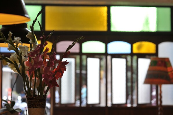 Interior detail - Chiangmai Chaiyo Hotel (Chiang Mai)