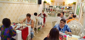 Daily continental breakfast (USD 5 per person)