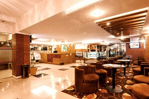 Lobby lounge - Century Park Residence (Dhaka)