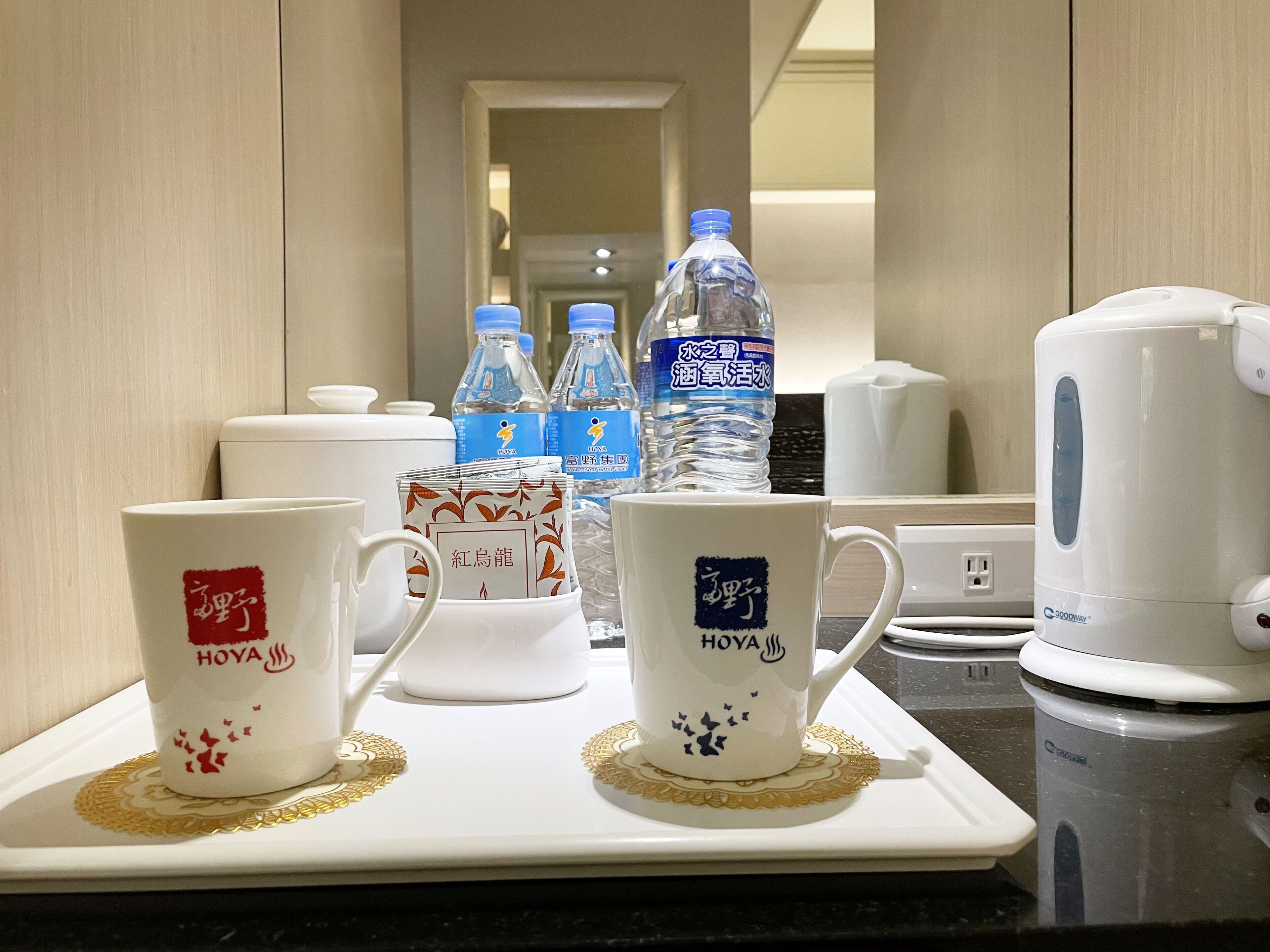 gallery double room | room amenity