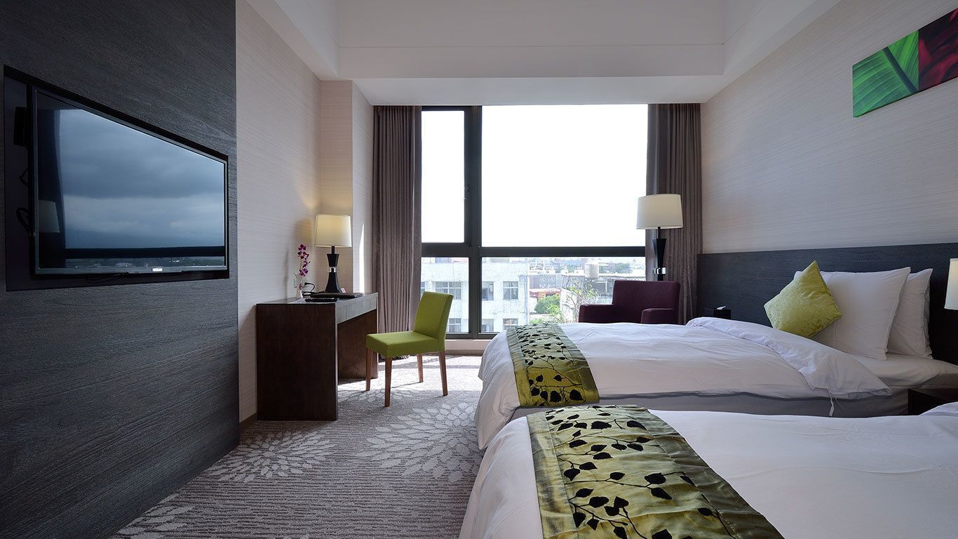 Escritorio, insonorización, wifi gratis y ropa de cama 