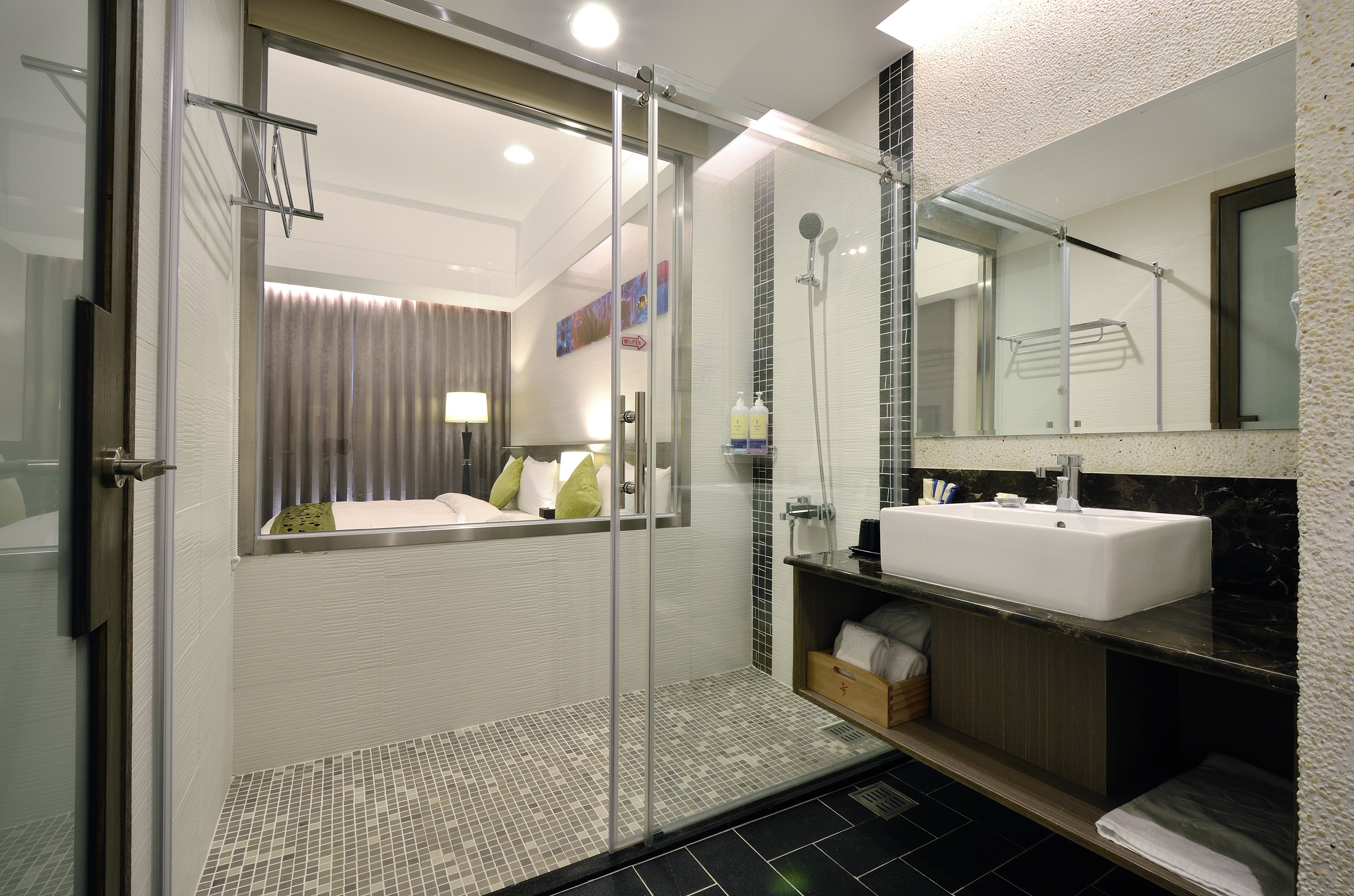 triple room | bathroom | shower, hair dryer, slippers, towels