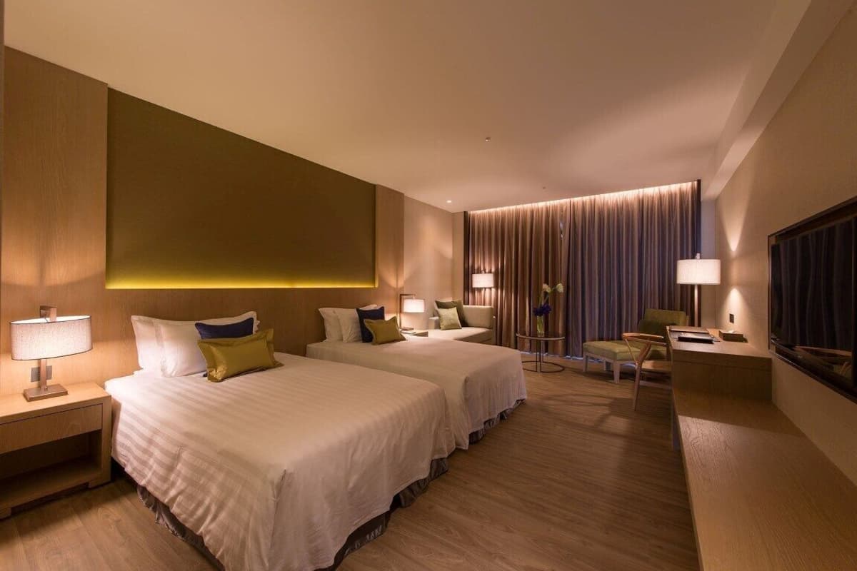 Classic Twin Room, Mountain View | 1 bilik tidur, gebar bulu kapas, peti besi dalam bilik