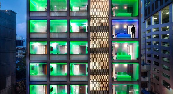 Exterior - S Box Sukhumvit Hotel (Bangkok)