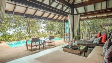 Luxury Villa, 1 Bedroom, Private Pool, Beachfront (Adult Only) | Living area