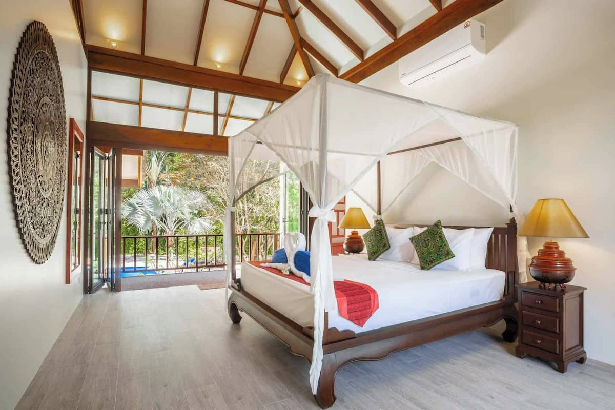 Deluxe Villa (Baan Sook Sun) | Minibar, coffre-fort, décor unique, ameublement unique