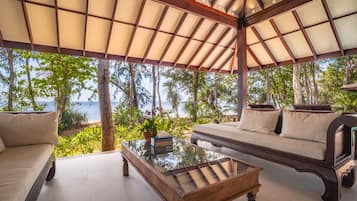 Luxury Villa | Beach/ocean view