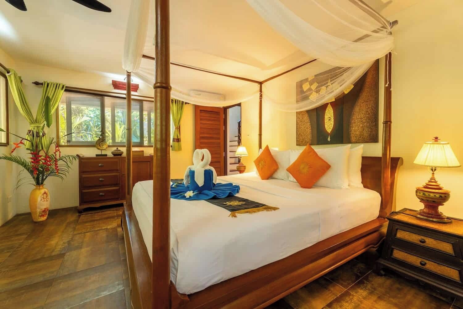 Villa, 3 chambres, piscine privée, côté jardin | Minibar, coffre-fort, décor unique, ameublement unique