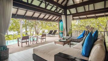 Vila Romantis, 1 Tempat Tidur King, kolam renang pribadi, menghadap pantai (Adult Only) | Area keluarga