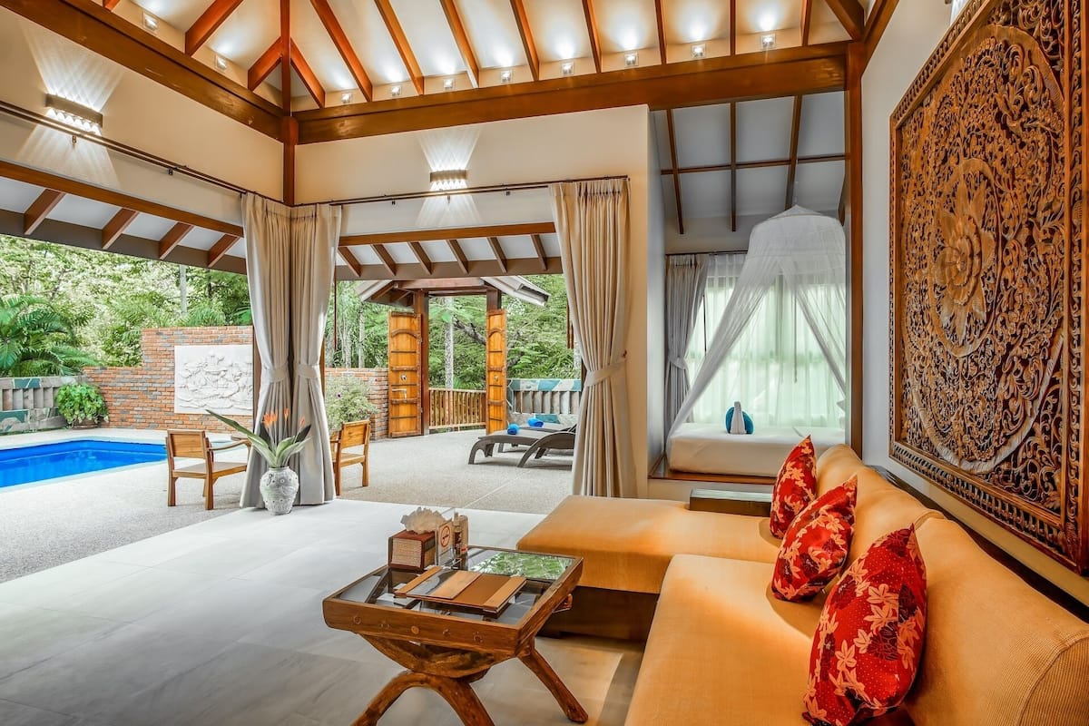 Villa Familiale, 1 chambre, piscine privée, vue jardin