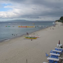 Am Strand, weißer Sandstrand